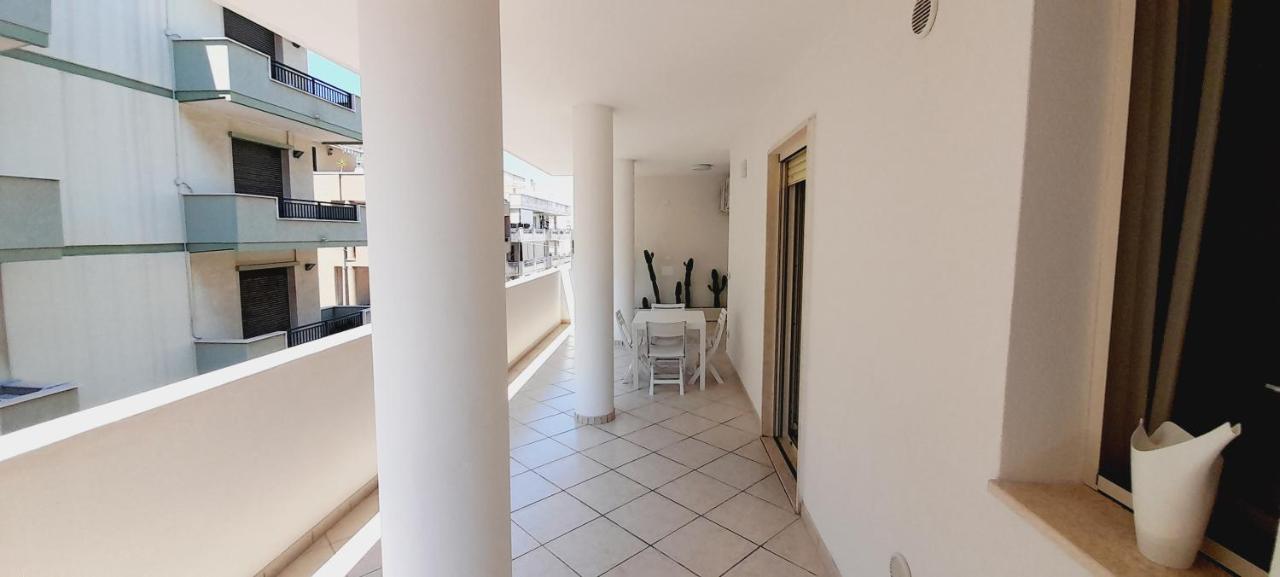 Residenza D'Angio Apartment กัลลีโปลี ภายนอก รูปภาพ